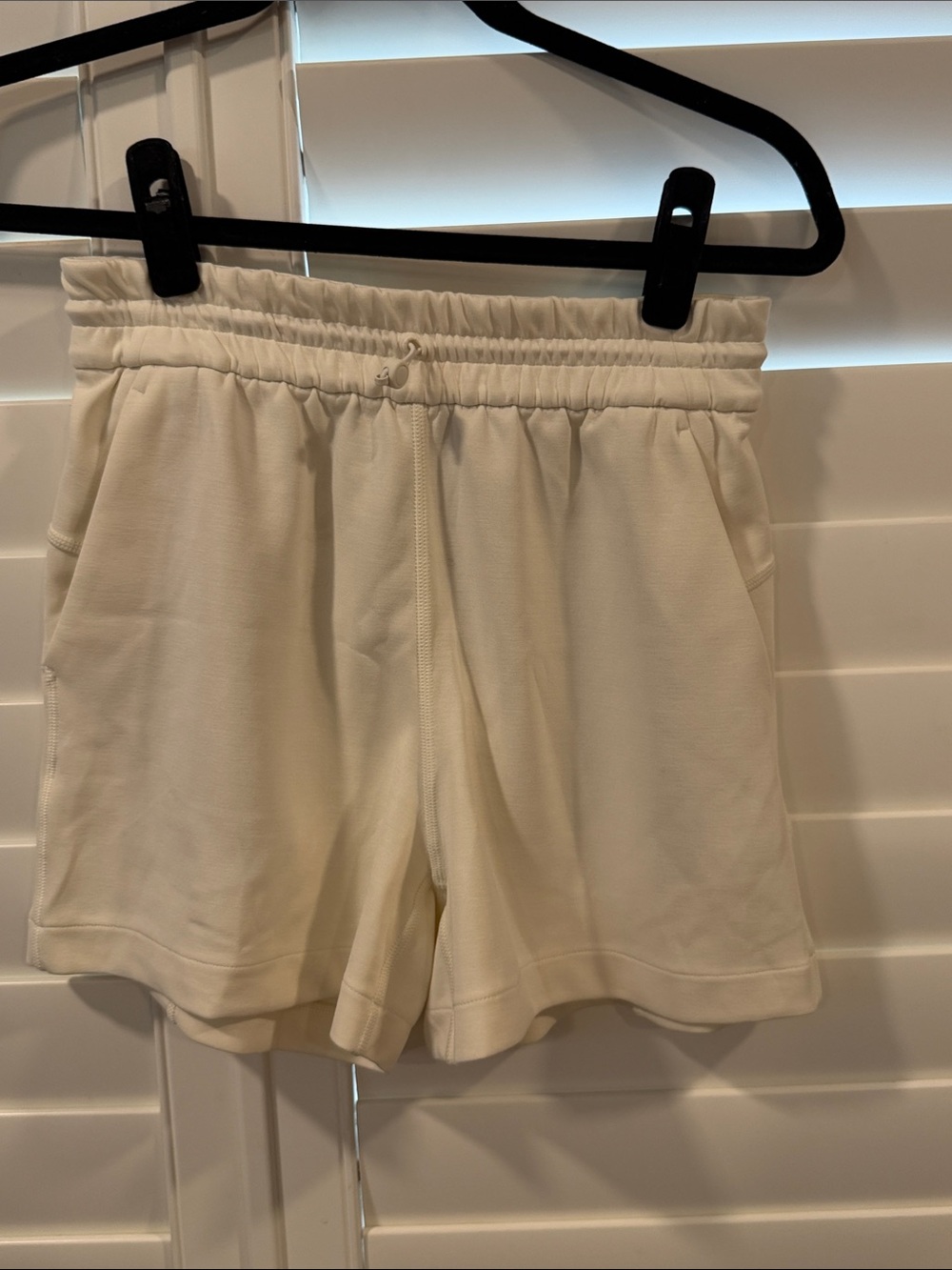 lululemon athletica Cream Elastic-Waist Athletic Shorts